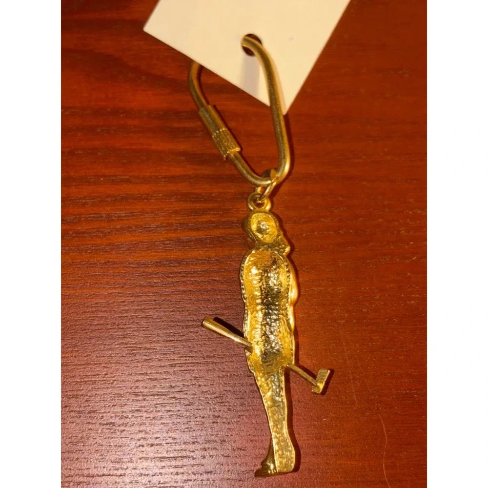Vintage Gold Tone Female Golfer Keychain Figural Sports Bag Charm Screw Clasp